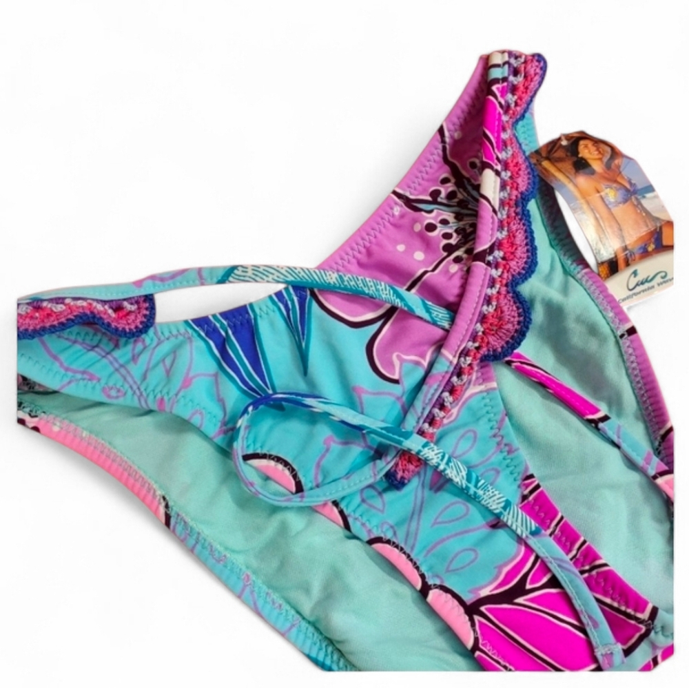 NWT CALIFORNIA WAVES Hawaiian Floral Crochet Tie Bikini Bottom - Small - Picture 1 of 7